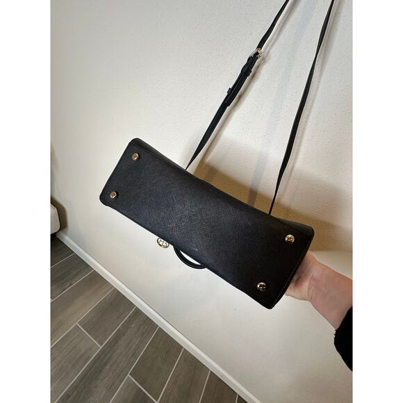 Henri bendel Textured satchel -gold hardware - Picture 5 of 7